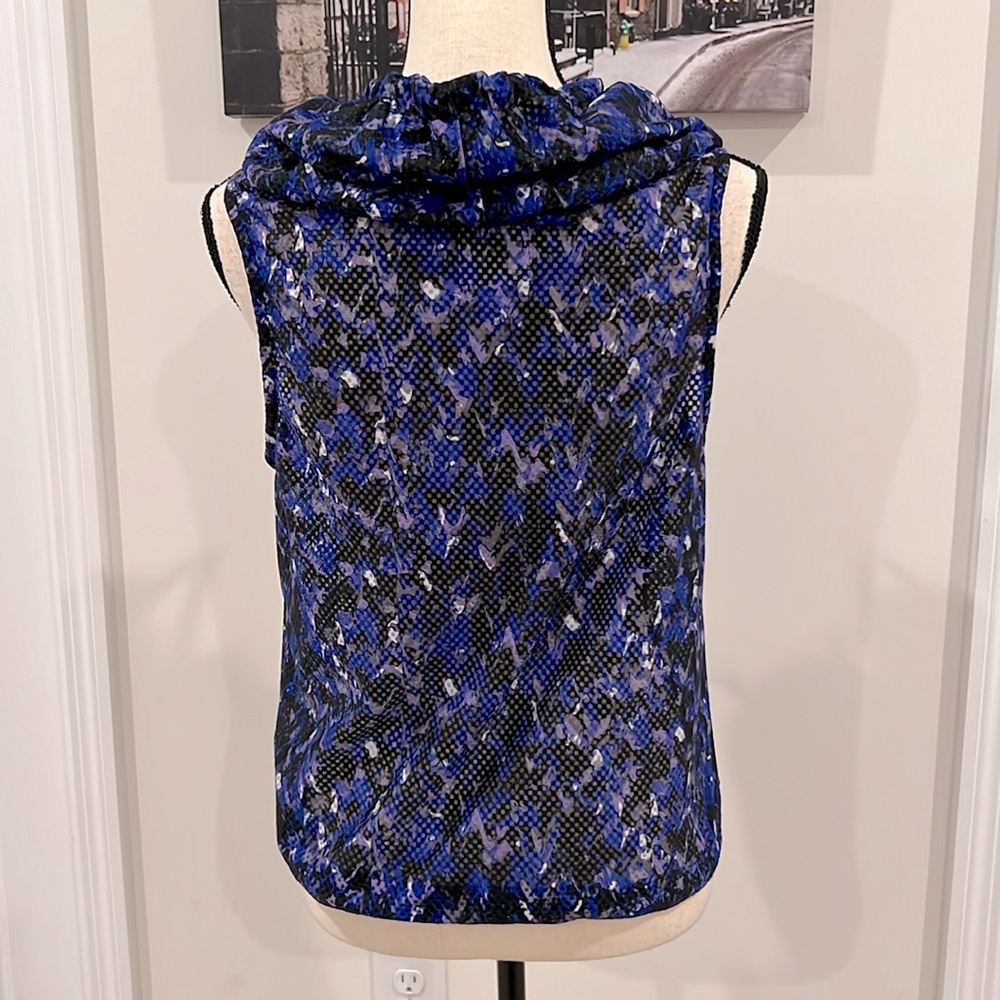 Fabletics Demi Lovato Damara Vest - Picture 5 of 10